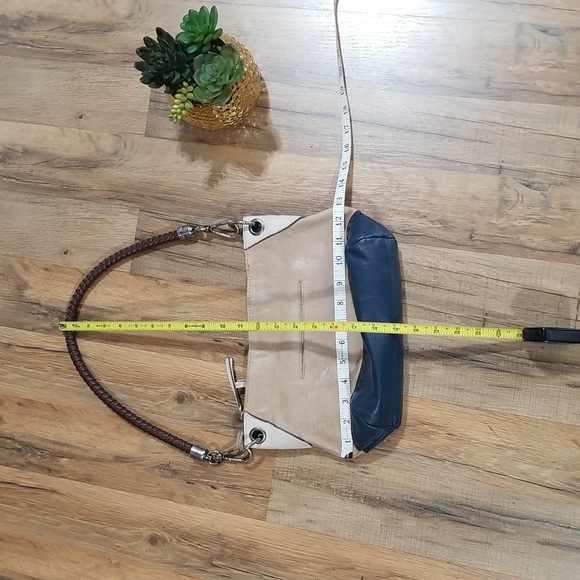 THE SAK THALIA Navy and Beige Small Leather Hobo Bag Purse with Braided Handle - Picture 15 of 16